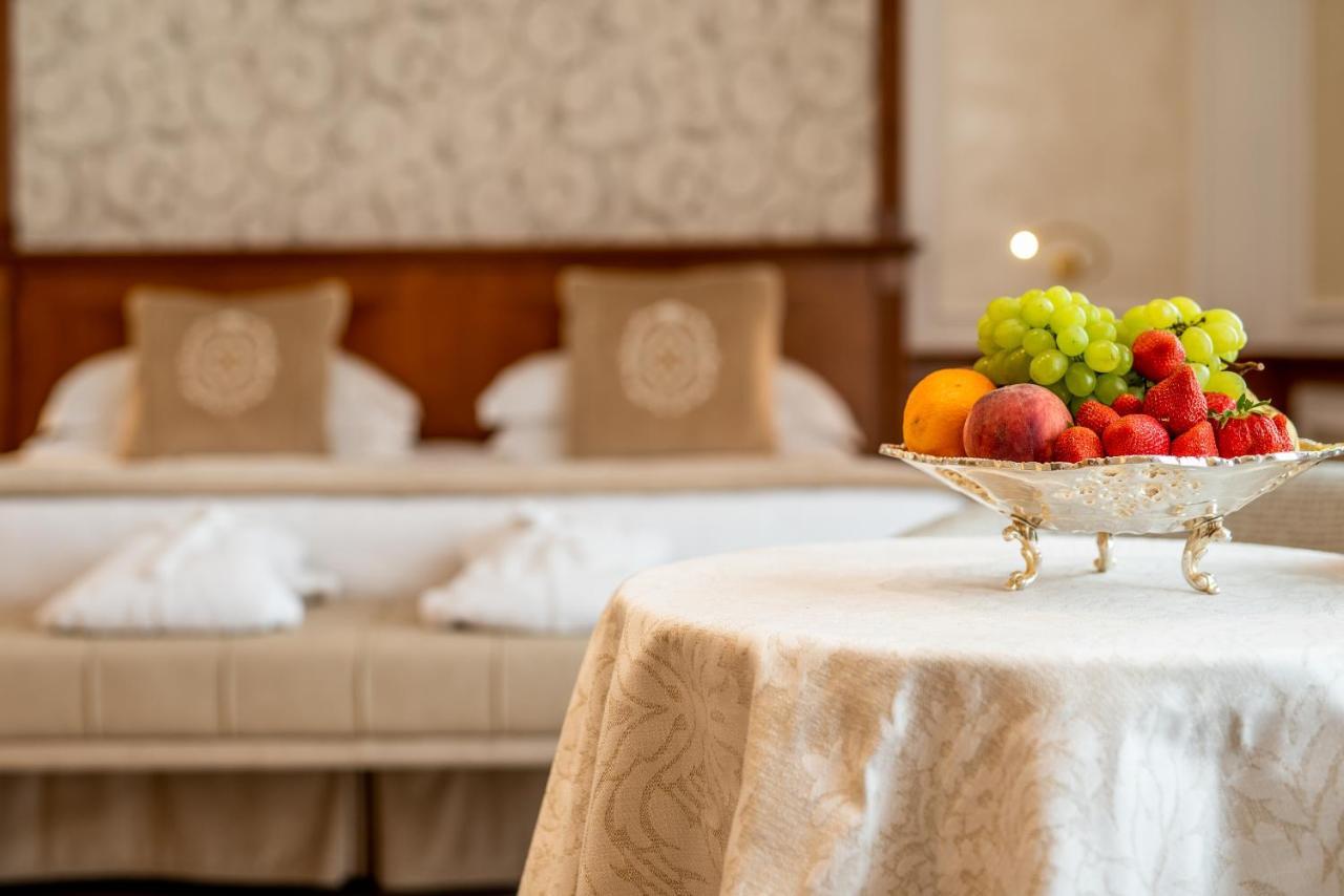 Grand Hotel Terme & Spa Монтегрото Терме Екстериор снимка